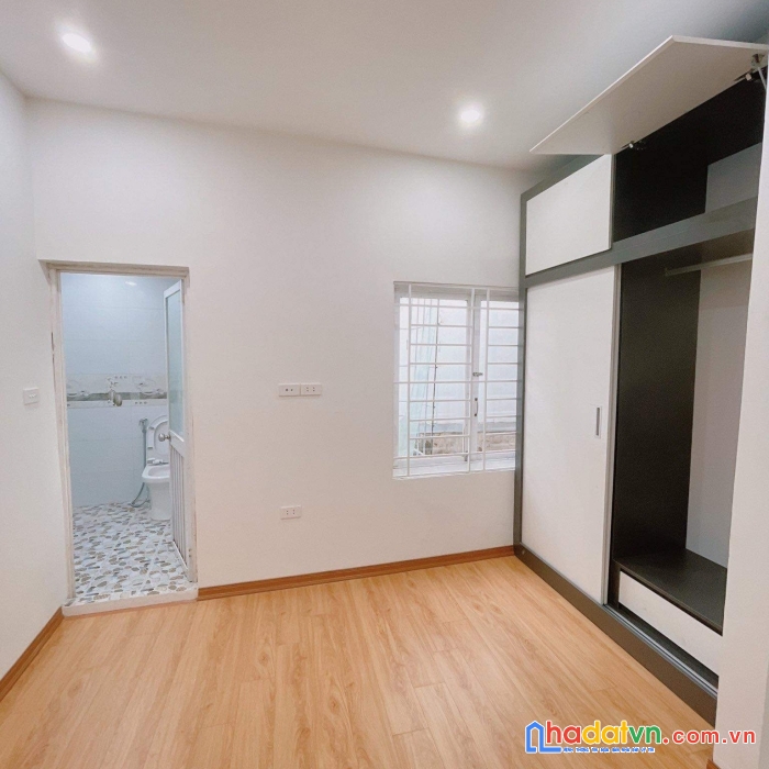 Bán nhà đống đa, nguyễn lương bằng, 1.95 tỷ, 25mx4t, mt 4m. 973222992.