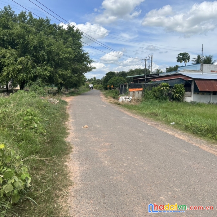 Đát nền tp. tây ninh 430tr 130m2 sổ hòng cc