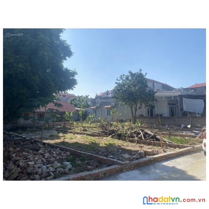 Trục chính 87m2 tại thôn thượng, đông xuân, sóc sơn, hà nội. đường thông 6m.