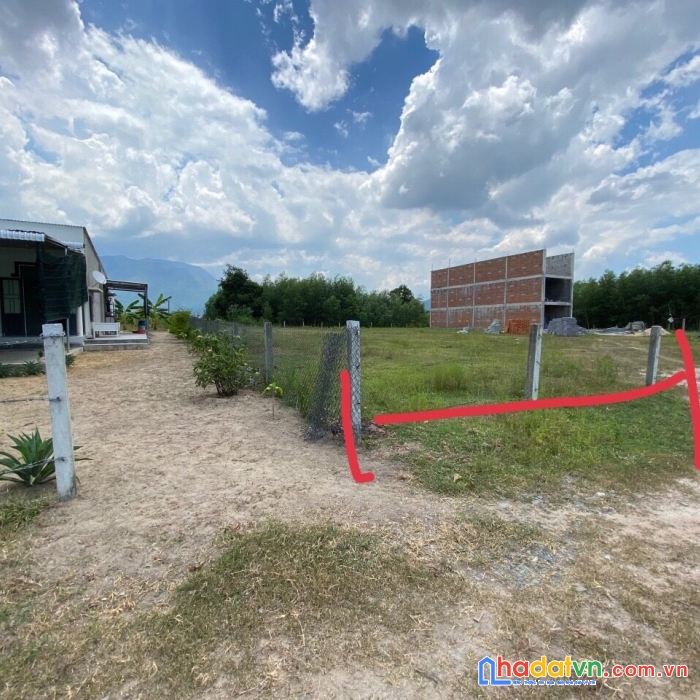 Chính chủ cần bán lô đất giá siêu ưu đãi vị trí đắc địa tại khánh hòa