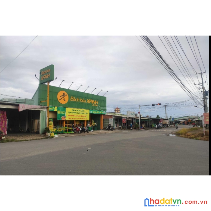 649tr hết đất chính chủ mt đường nhựa 8m bến cầu tây ninh