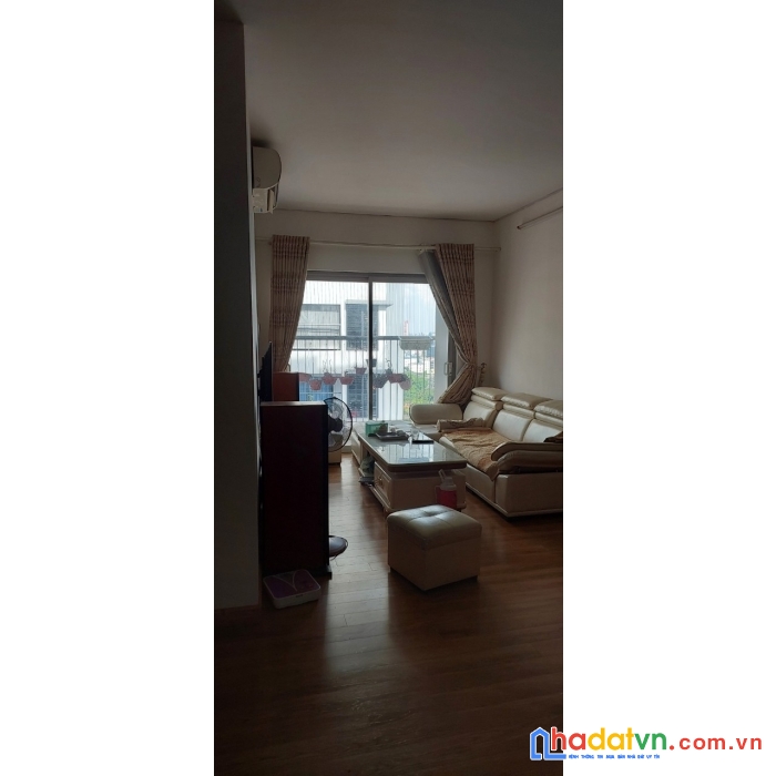 Bán căn hộ 3pn tòa scitech 99m bán giá 2ty4 lh 0394392185
