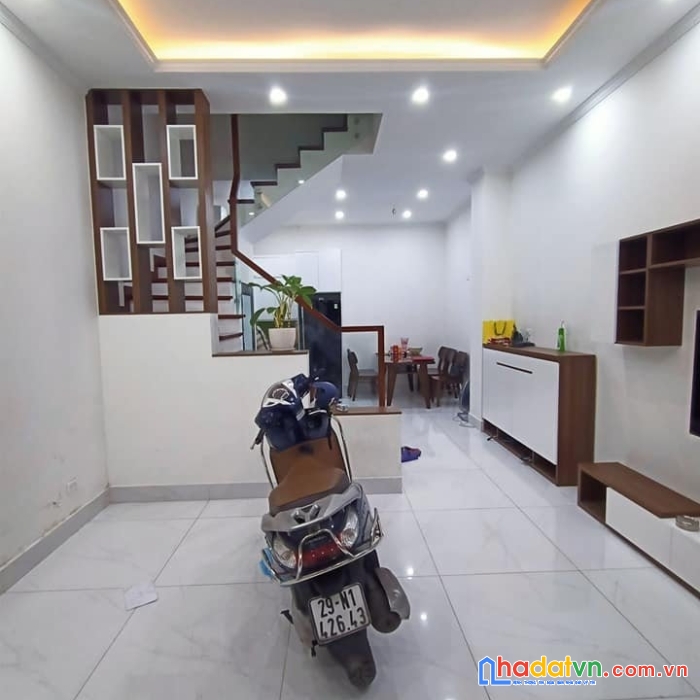 Bán nhà riêng khu thanh xuân  38m2  5 tầng  4 pn  3.45 tỷ