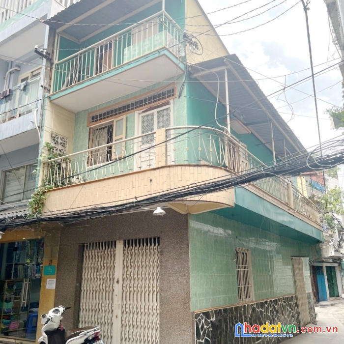 Căn góc 3.4x10 hẻm xe ôtô đỗ cửa đường nguyễn tiểu la p5q10