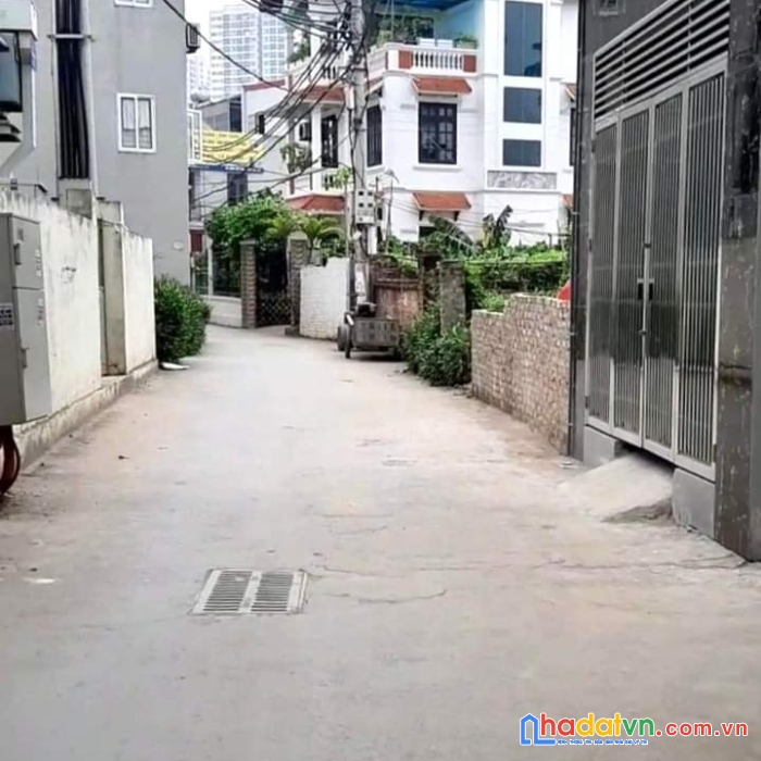 Bán đất phố miêu nha, phường tây mỗ,  47m2,  đường  rộng ô tô tránh, kinh doanh tốt, giá 3.3 tỷ