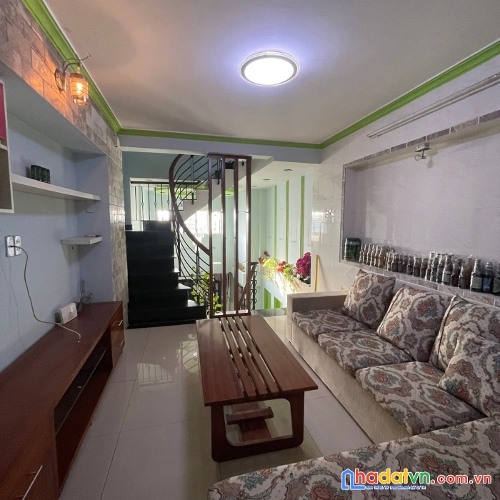 Bán nhà hẻm 150 huỳnh tấn phát, quận 7, 40m2, 4 tầng, 4.5 tỷ. tuấn 0904377409