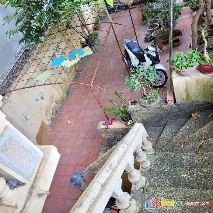 Biệt thự 140m2 hồ linh đàm - ô tô đỗ cửa - giá chỉ 10 tỷ