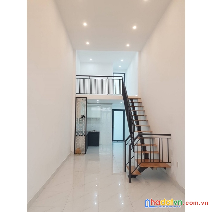 Bán nhà me lửng đúc nguyễn công hoan, mới xây xong vào ở ngay