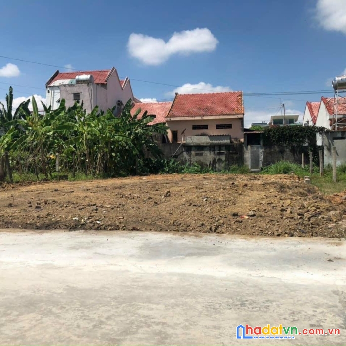 Chí còn sót lại 1 lô ninh xuân ninh hòa duy nhất tại khu bàn cờ ngang 10m cách ql26 50m lh