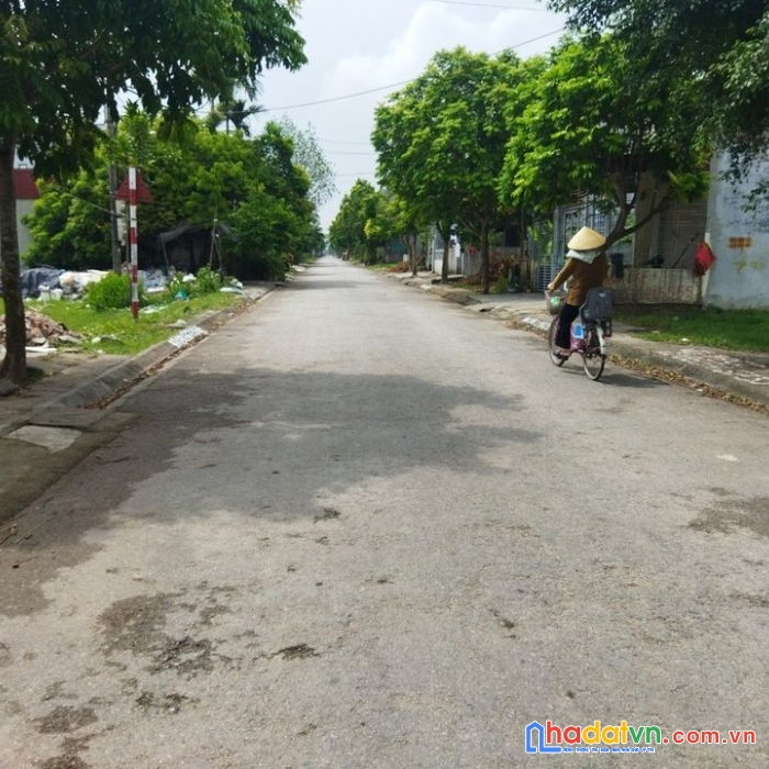 - bán đất tân thành, dương kinh, giá siêu rẻ, 86m2 ngang 5,1m giá 1,89 tỷ