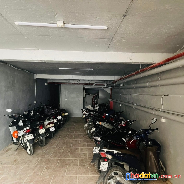 Bán nhà siêu đẹp phố võ chí công, 104m2, 9 tầng, nhỉnh 34 tỷ