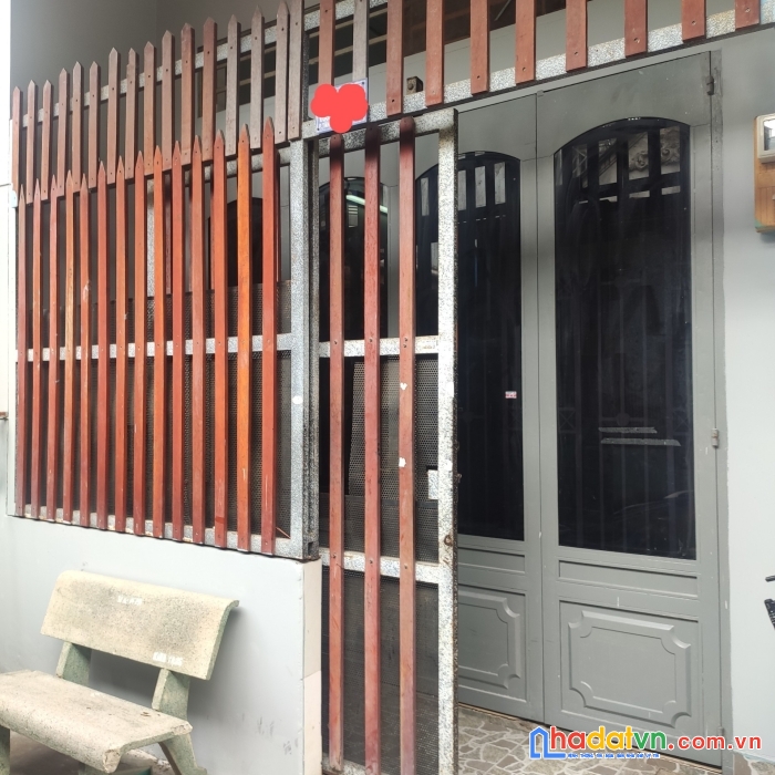 Chủ ngộp bán nhà 39m2 chỉ 1 tỷ 800 triệu