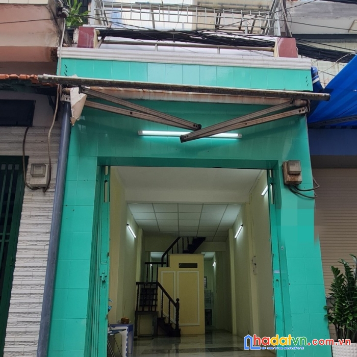 Cho thuê nhà nguyên căn trần văn đang, quận 3