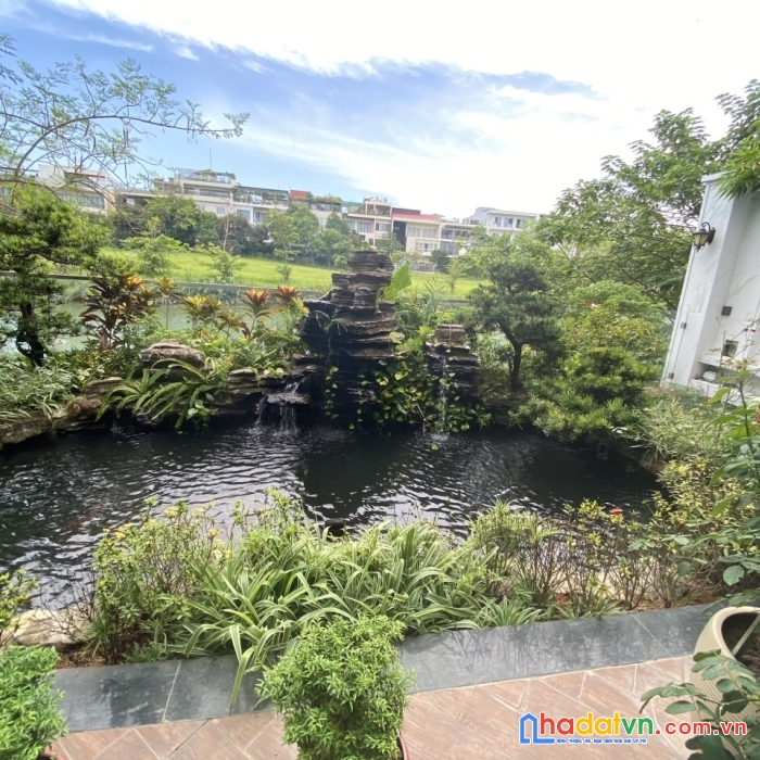 Chính chủ cần bán căn biệt thự t3 - ciputra để lại full nội thất. liên hệ ngay huyền dịu 0385966363