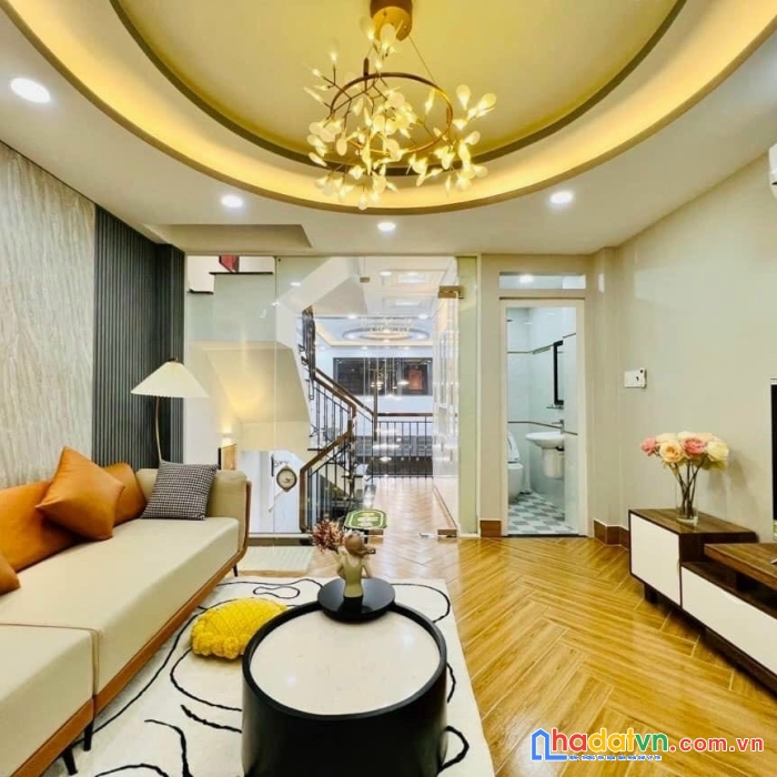 Nhà phùng văn cung, 3 lầu, hẻm 5m, 4.1 x 13m, 8 tỷ 900, phú nhuận