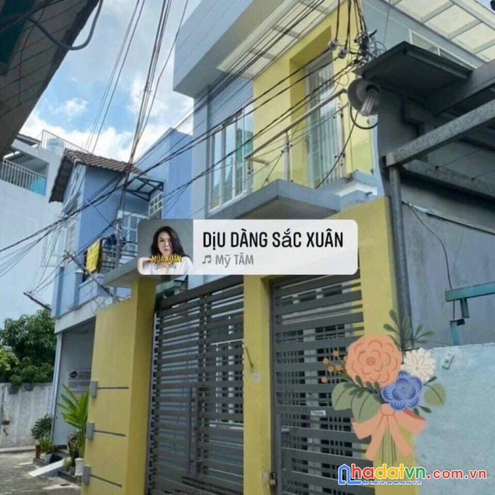 Căn nhà xinh xắn toạ lạc ngay trung tâm - cách cityland park hills 100m - vài bước chân ra hẽm xe