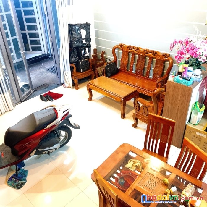 Nhà mới - 3 tầng - khu trung tâm thủ đức- phước long a - chỉ 3.5 tỷ