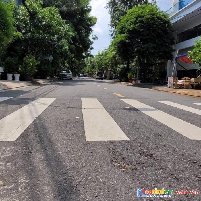 Nhà mt hàng siêu phẩm siêu hiếm dòng tiền mỗi tháng trên 120tr/tháng dt 150m chỉ 37 tỷ