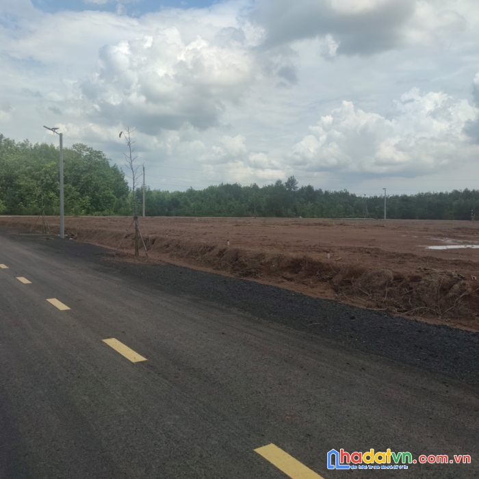 Đất trung tâm thành phố đồng xoài, sổ sẵn, giá f0 