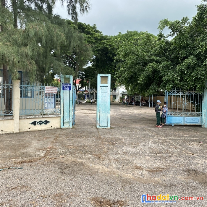Bds bình thuận bán 2,5 sào lúa  quy hoạch full hồng mt bê tông 