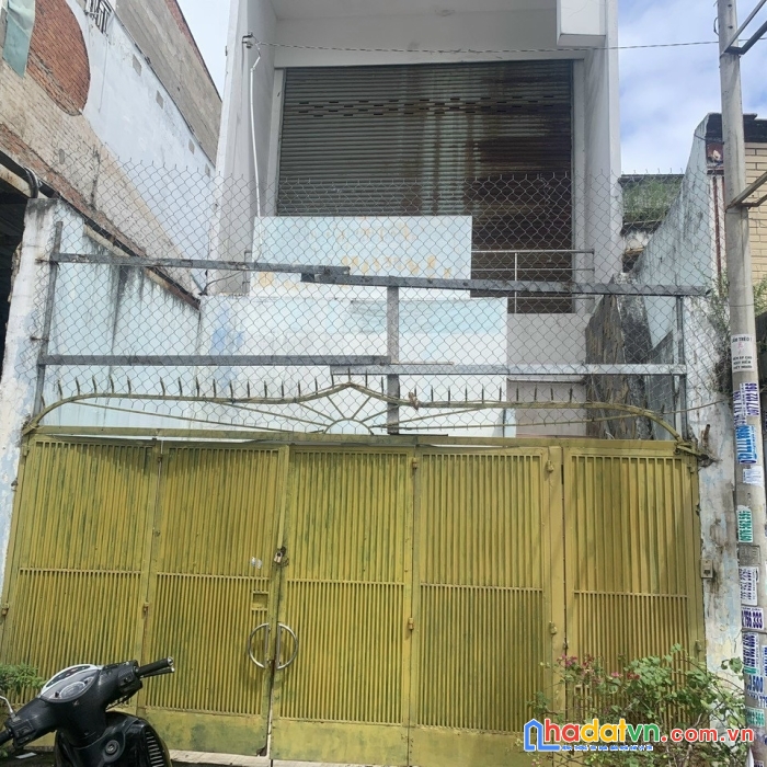 ** chính chủ bán nhà đất hai mặt tiền đường quốc lộ 13**
phường 26.quận bình thạnh .hcm