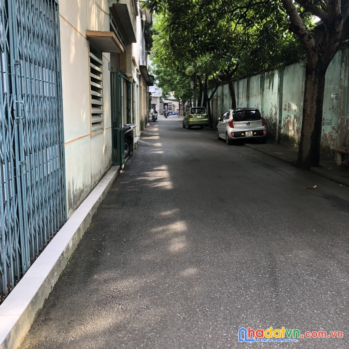 Cực hiếm - lô góc - ô tô bán nhà đức giang - 41m - 4 tầng - 3 tỷ.