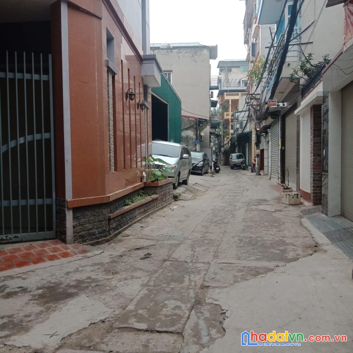 Siêu rẻ, bao nội thất, vũ trọng phụng, gần ôtô, dt42m2x5t lh:0965268261.