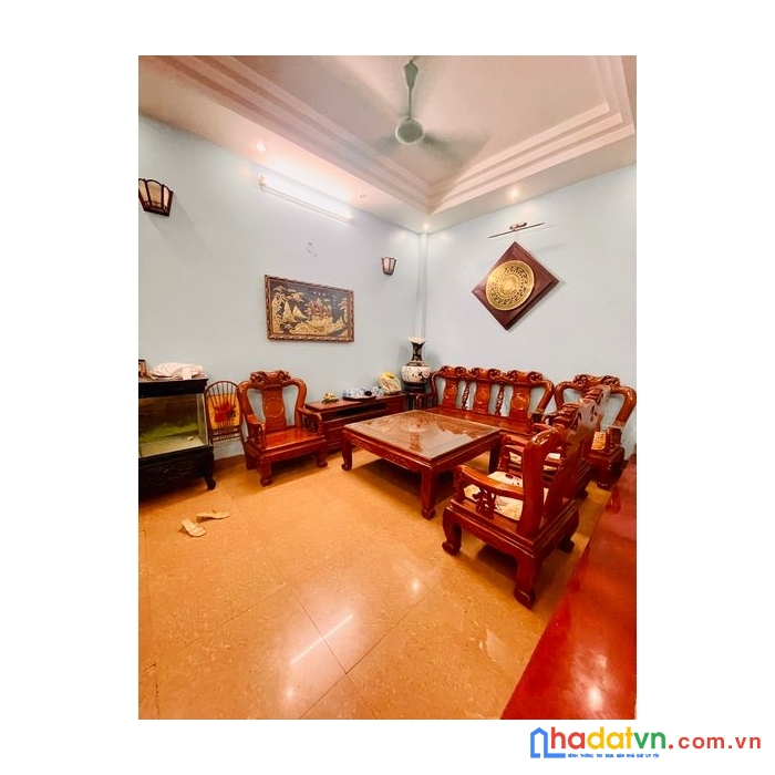 Nhà đẹp ở ngay phố văn cao – ngõ thoáng – nhiều tiên ích