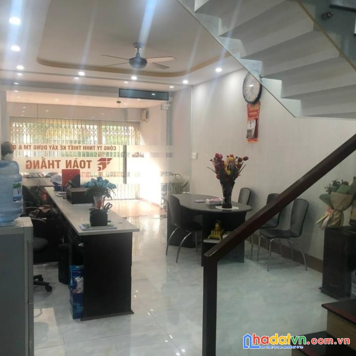 Mặt tiền kinh doanh đỉnh 92m2