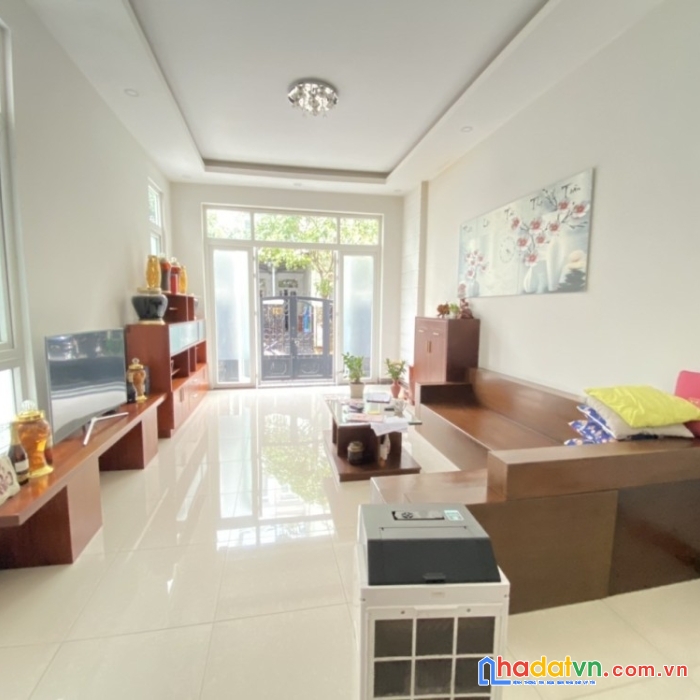 Bán nhà hẻm xe hơi vườn lài, 73m2, 3 lầu, sổ hồng vuông đẹp, 7.3 tỷ