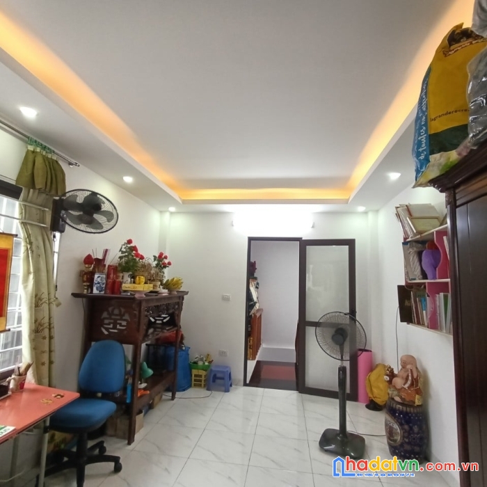 Bán nhà tam trinh, phân lô, vỉa hè, kinh doanh, 6 tỷ. 0983674528