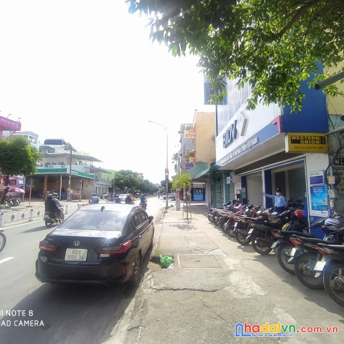 Bán nhà mặt tiền, kd đỉnh, đường nguyễn sơn, tân phú, 80m2, 16.8 tỷ.