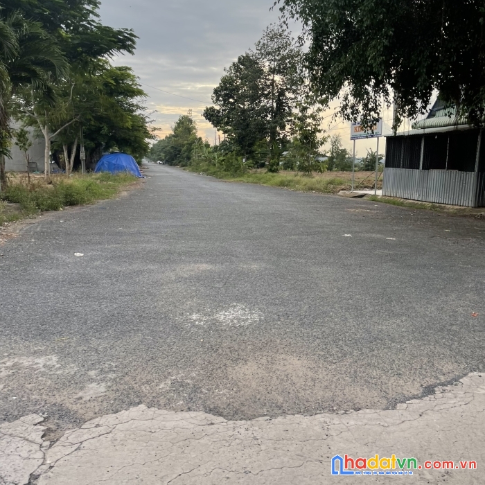 Chính chủ cần bán đất mặt tiền vị trí đẹp tại tỉnh đồng tháp