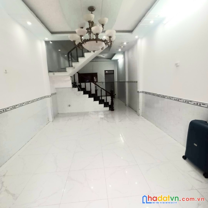 Bán gấp nhà mặt tiền giá trong hẻm, 62m2, bình hưng hòa, bình tân, chỉ 5.62 tỷ