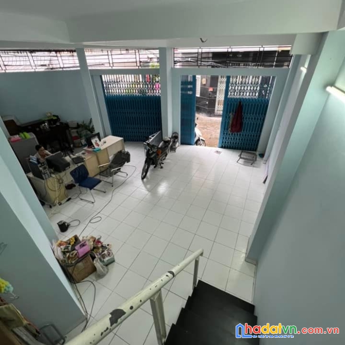 Bán nhà ni sư huỳnh liên, p 10, tân bình, diện tích hiếm 9m x 10m.