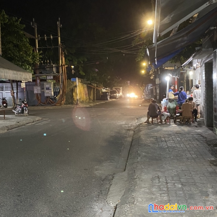 Mặt tiền nhà c4 lê hữu trác cần bán gấp