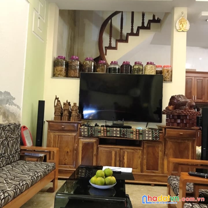 Bán nhà lê đức thọ . ô tô sát nhà. dt 45m2 x5t chỉ 4.1 tỷ. nhà đẹp , dọn về ở luôn. gần hồ trí đức.