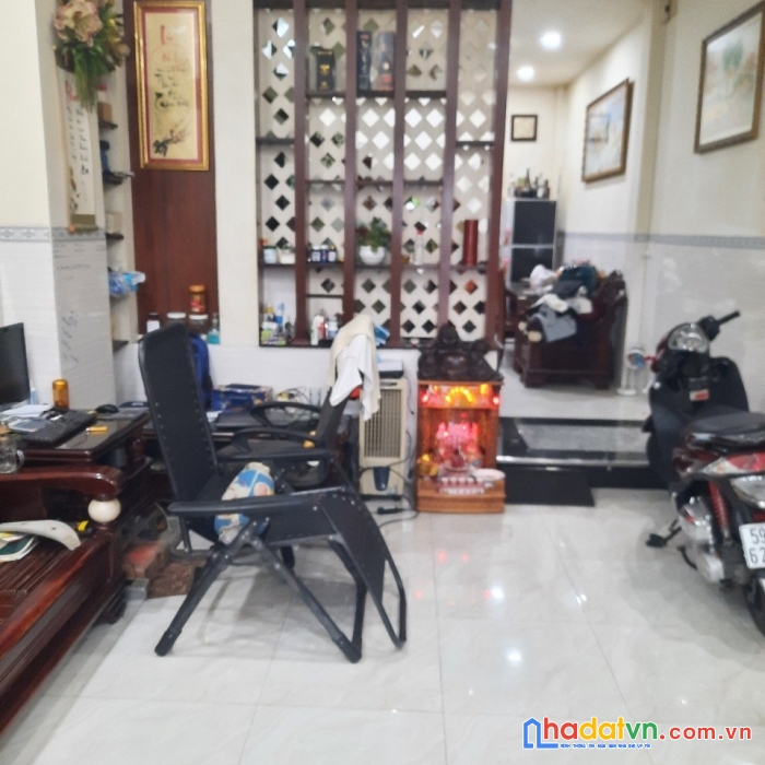 Chủ cần bán gấp, nhà đẹp,  đường quang trung, gò vấp, giá rẻ.