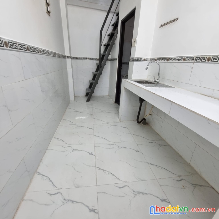 Nhà bán tôn đản quận 4 giá  1 tỷ