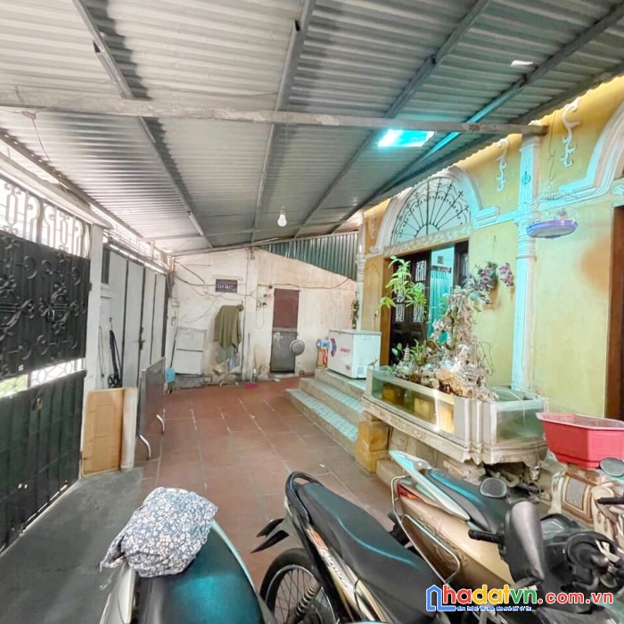 Bán đất tặng nhà trương định 200m gần mặt phố ngõ ô tô tránh mặt tiền rộng giá đầu tư