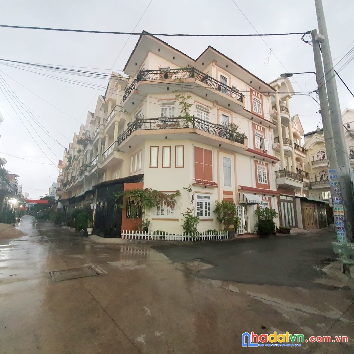 Bán nhà 4 tầng, nguyễn ánh thủ hẻm 6 m, 63 m2, 5 tỷ 9