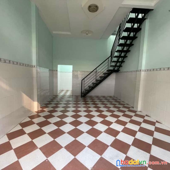 Bán nhà gần big c  âu cơ q. tân phú, 39m2, 3.3 tỷ