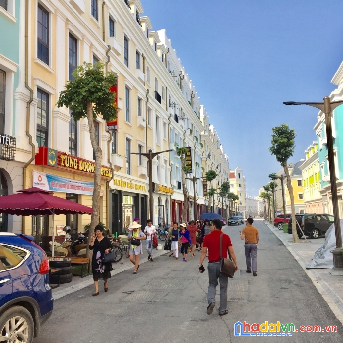 Bất ngờ bán gấp căn góc hướng biển 238m2 làm khách sạn 32 phòng, mặt phố đi bộ giá rẻ nhất toàn khu