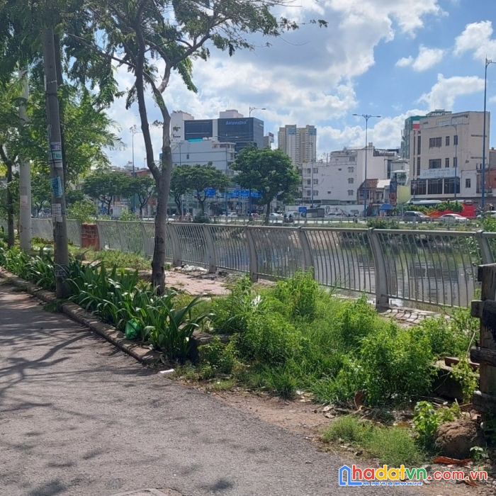 Nhà bán 1 đời chủ chưa qua đầu tư bến bình đông p11q8