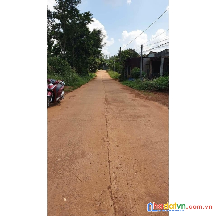 Cần ra gấp lô đất đường trà vinh cách đường nhựa dt 755 chỉ 60m