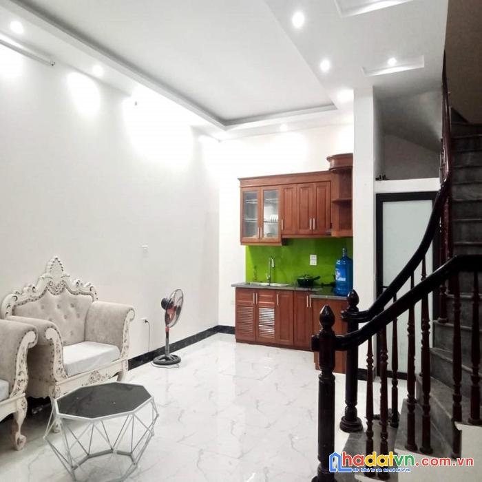 Chỉ 3 tỷ. cách 1m ra ô tô đỗ - nhà đẹp ở ngay. trung văn - nam từ liêm.