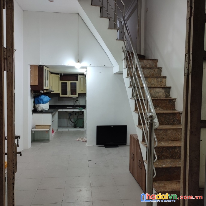 Bán nhà mễ trì thượng 30m2 mt 3.5m. giá nhỉnh 1 tỷ.