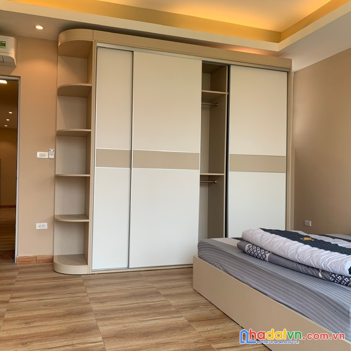 Bán toà homestay  7 tầng trần hưng đạo, hoàn kiếm, dòng tiền đỉnh, 40m2, 8.5 tỷ.