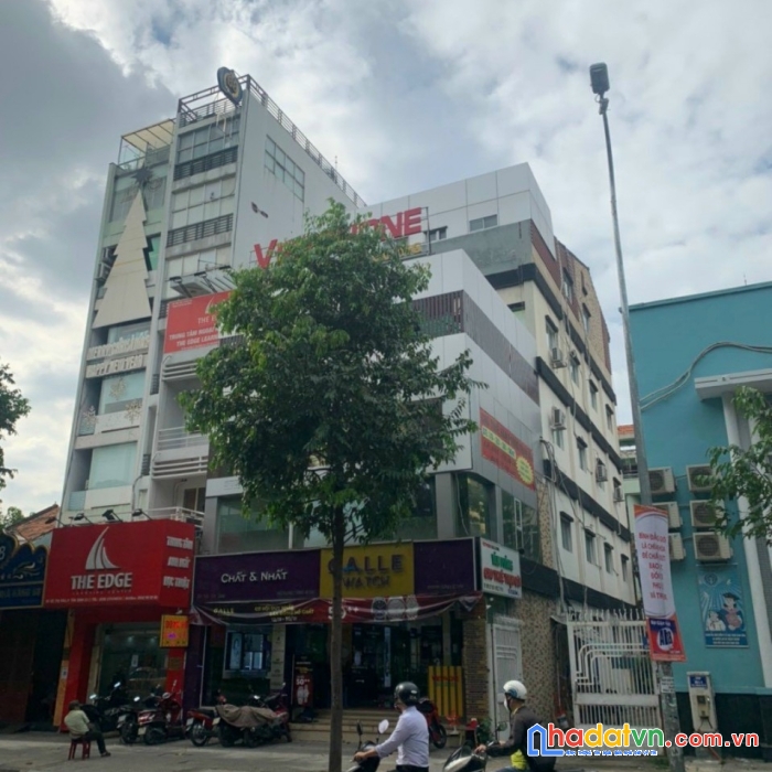 Mt võ thị sáu, p tân định, q1, khuôn đất cực hiếm, 8x20m, trệt 4 lầu, hđ thuê 130tr/tháng