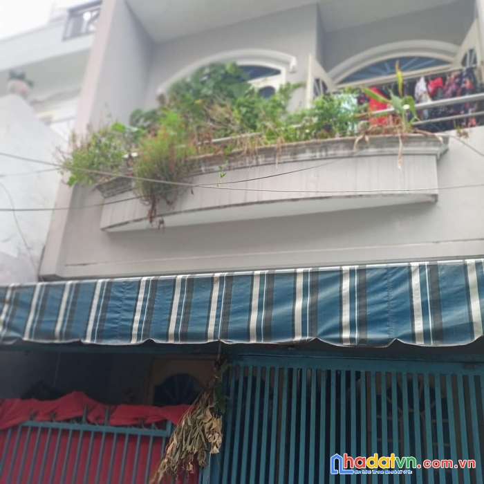 Bán nhà bình tân, hxh thông trục, sát lê văn quới, ngã 4 bốn xã, 2tầng, 50m2, chỉ 3.6 tỷ.